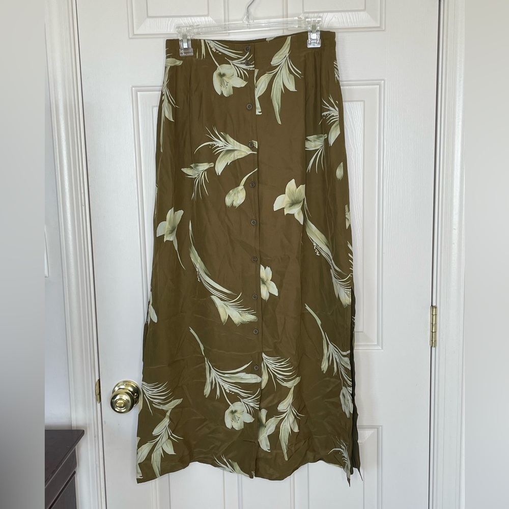 Floral Button-Down Maxi Skirt - Olive Green
